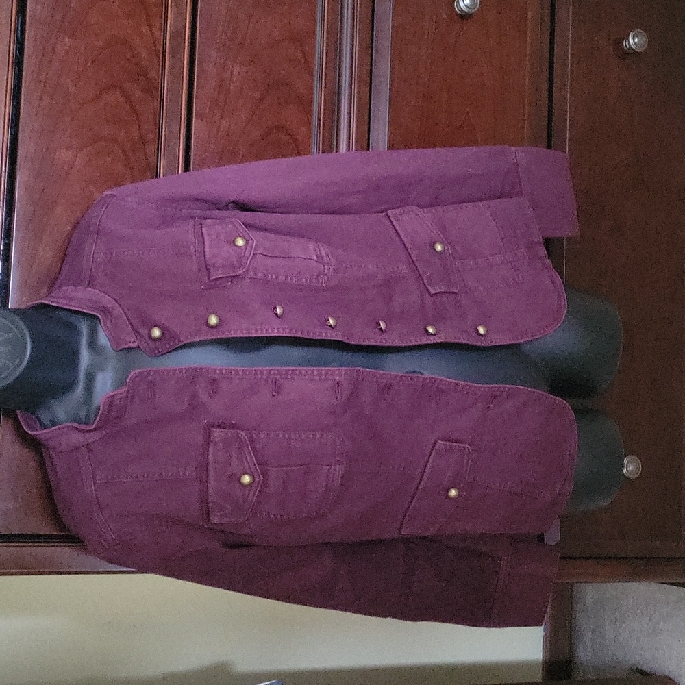 Beautiful blazer new with tags size 14